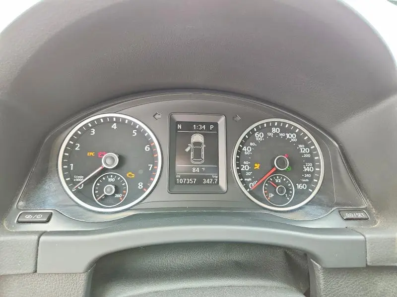 2014 VOLKSWAGEN TIGUAN S  