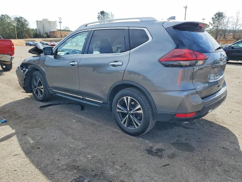 2018 NISSAN ROGUE SL  