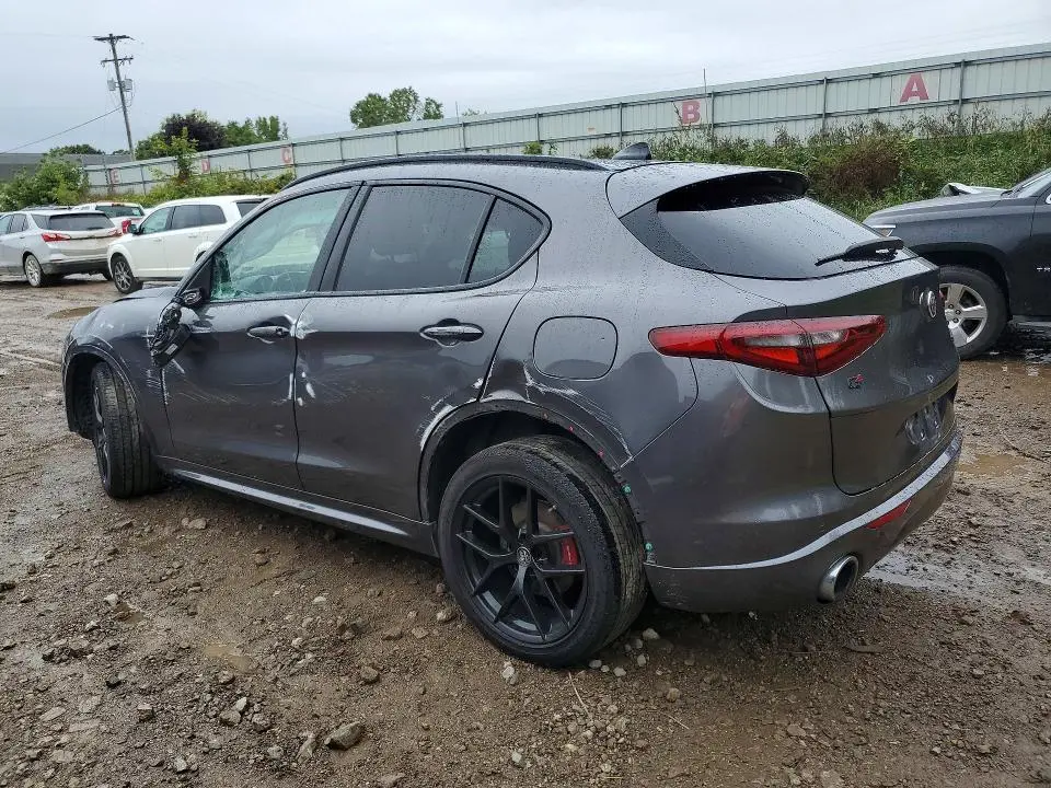 2021 ALFA ROMEO STELVIO TI  