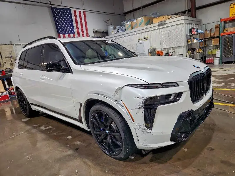 2026 BMW X7 M60I  