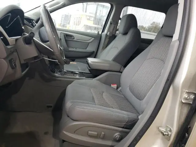 2016 CHEVROLET TRAVERSE LT  