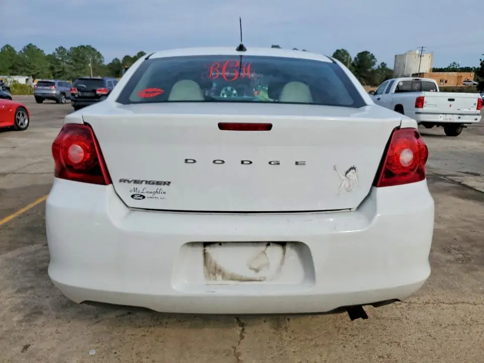 2013 DODGE AVENGER SE  