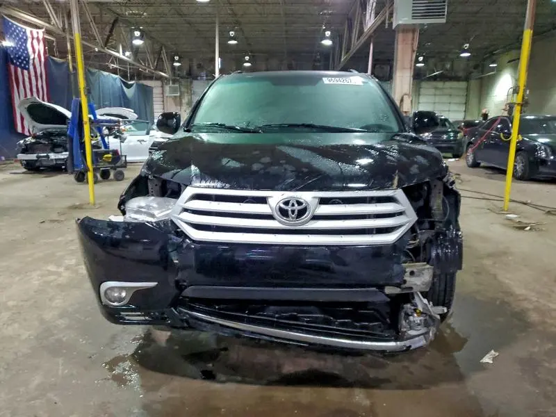 2012 TOYOTA HIGHLANDER BASE  