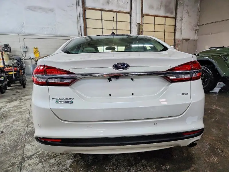 2018 FORD FUSION SE PHEV  