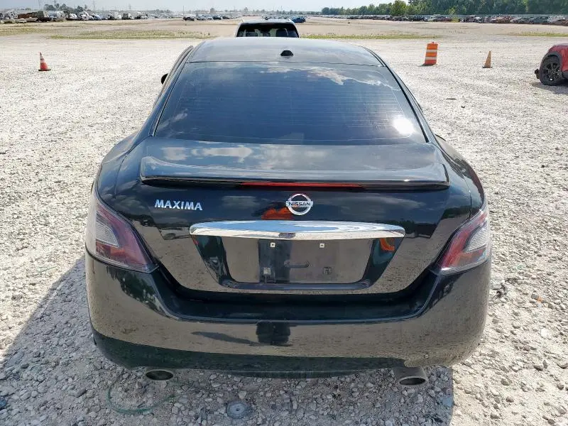 2014 NISSAN MAXIMA S  