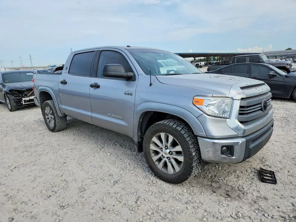 2014 TOYOTA TUNDRA CREWMAX SR5  