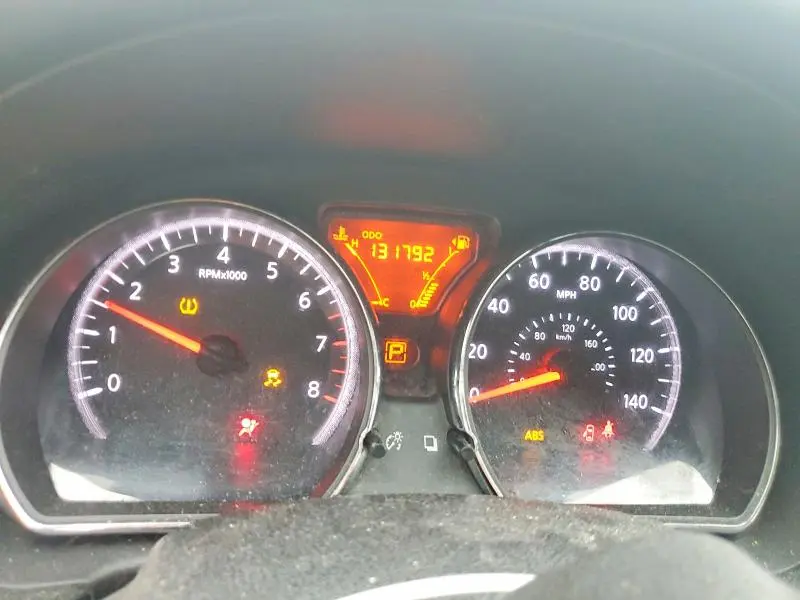 2013 NISSAN VERSA 1.6 S  