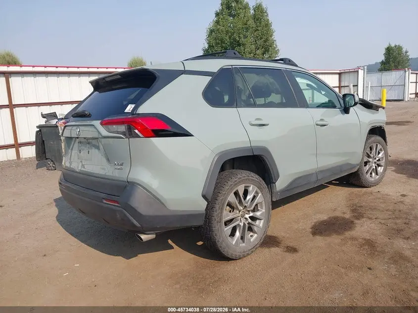 2022 TOYOTA RAV4 XLE PREMIUM
