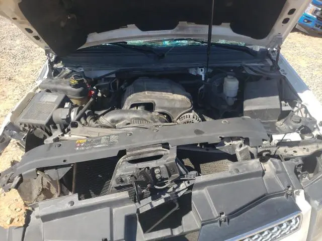 2011 CHEVROLET SUBURBAN K1500 LT  