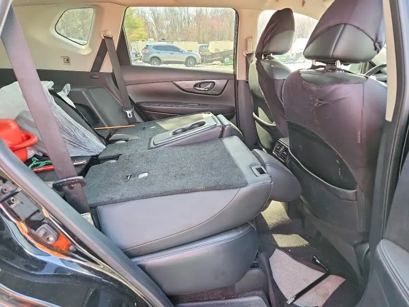 2014 NISSAN ROGUE SL  