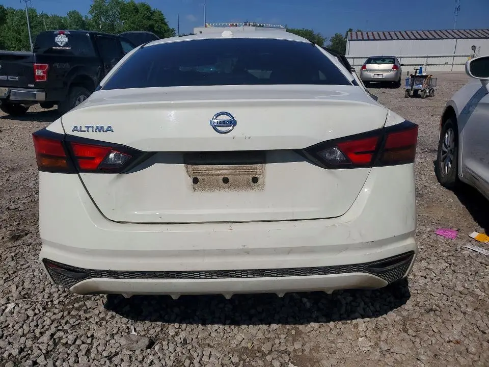 2019 NISSAN ALTIMA S  