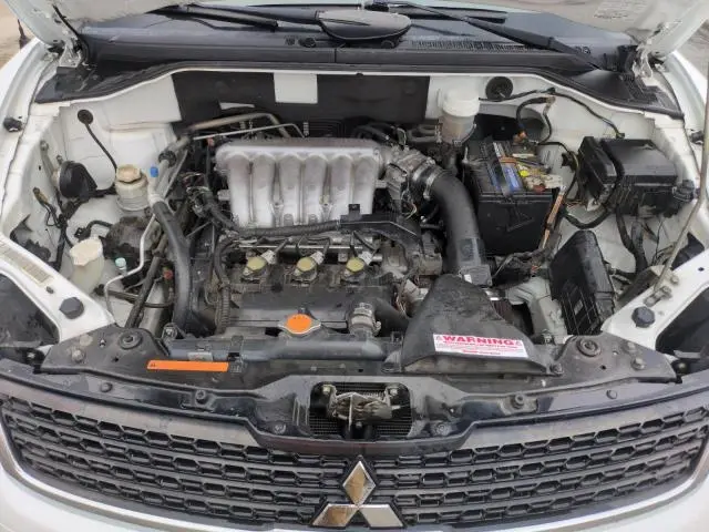 2011 MITSUBISHI ENDEAVOR SE  
