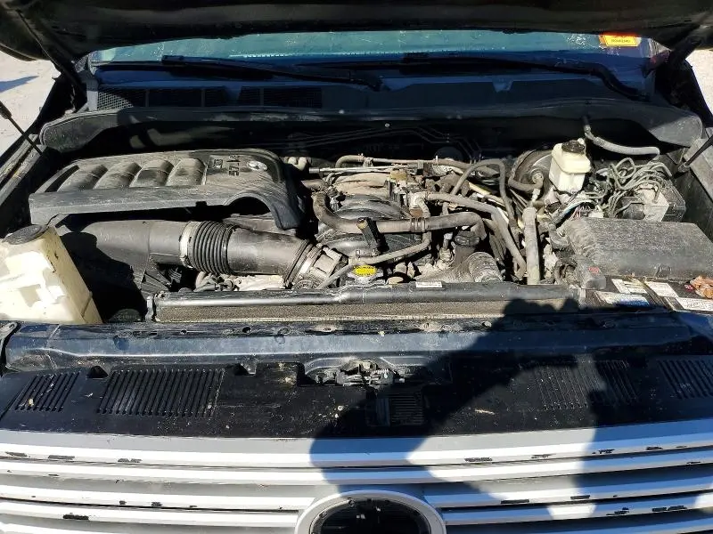 2017 TOYOTA TUNDRA CREWMAX LIMITED  
