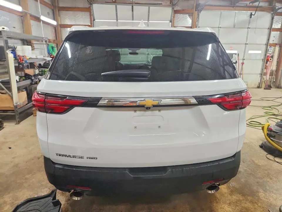 2022 CHEVROLET TRAVERSE LS  
