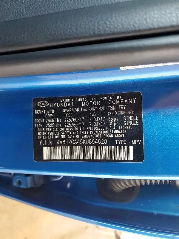 2019 HYUNDAI TUCSON SE  