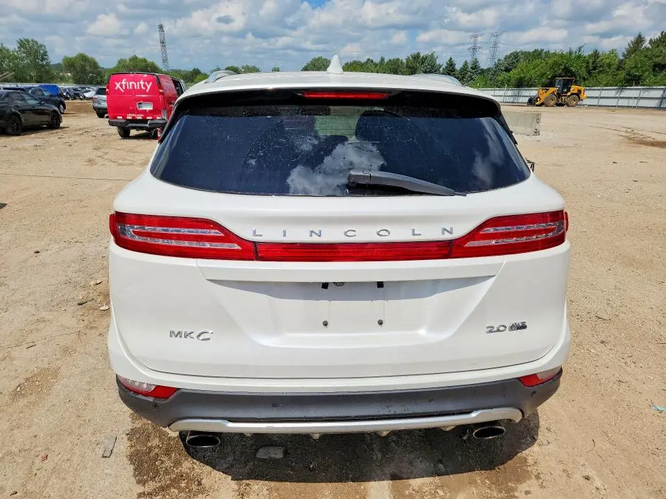 2015 LINCOLN MKC   