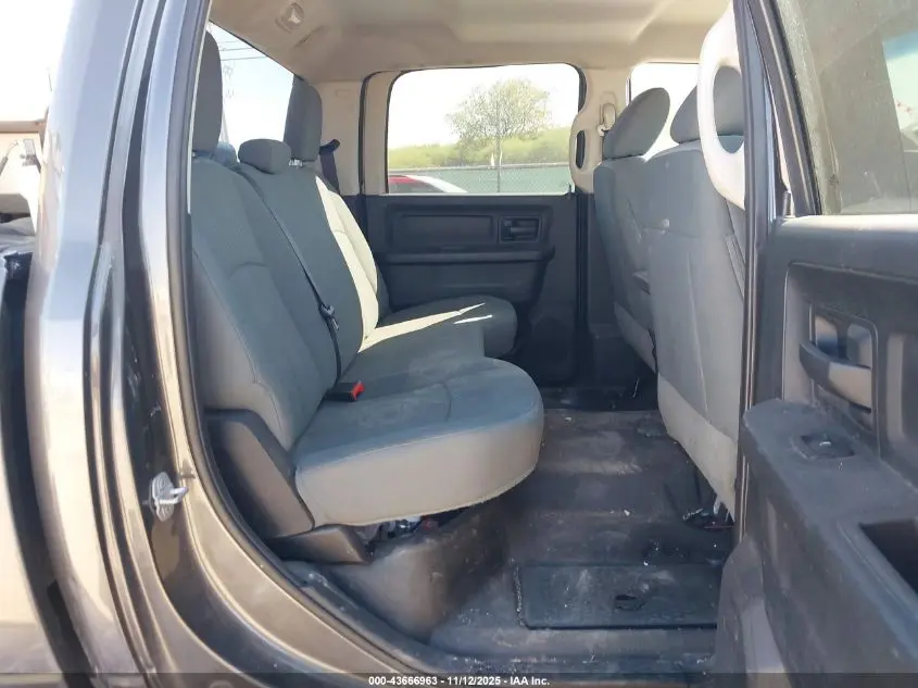 2015 RAM 2500 TRADESMAN