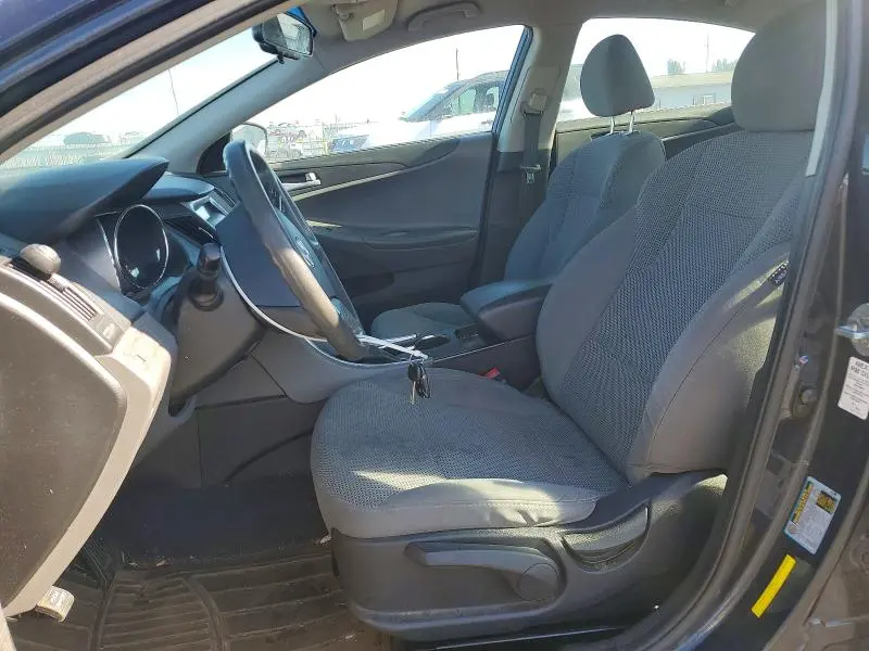 2014 HYUNDAI SONATA GLS  