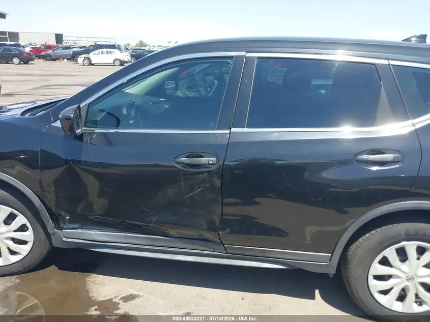2019 NISSAN ROGUE S