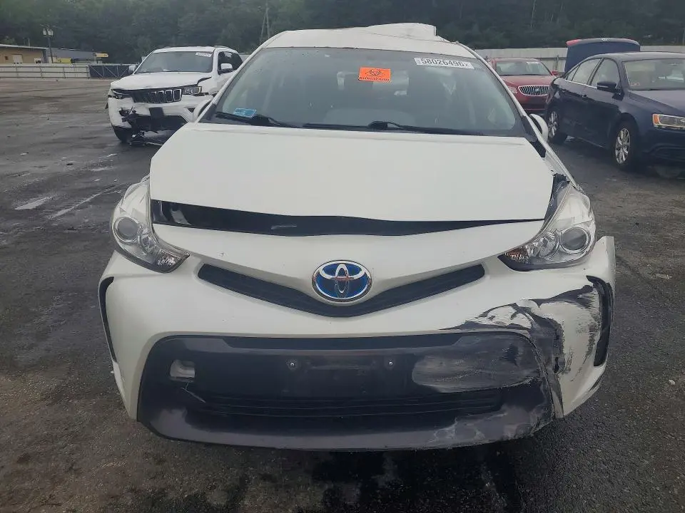 2016 TOYOTA PRIUS V TWO  