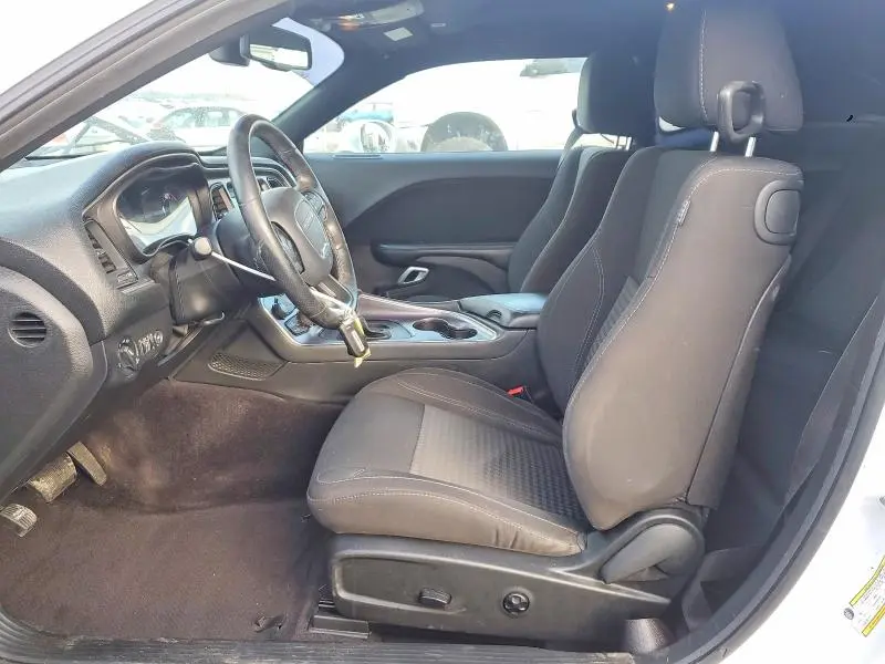 2018 DODGE CHALLENGER SXT  