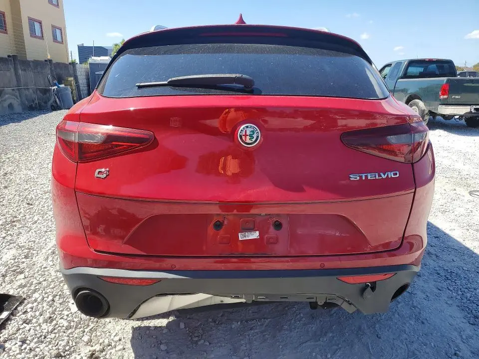 2018 ALFA ROMEO STELVIO   