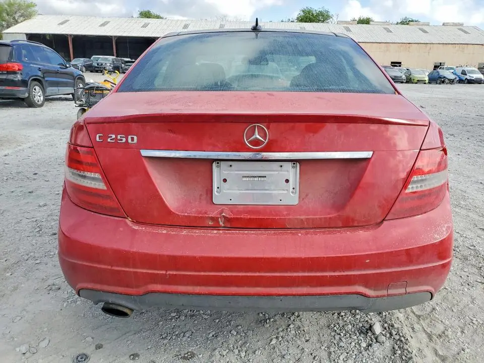 2013 MERCEDES-BENZ C 250  