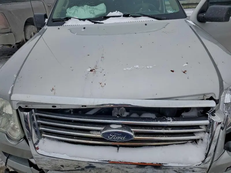 2010 FORD EXPLORER XLT  