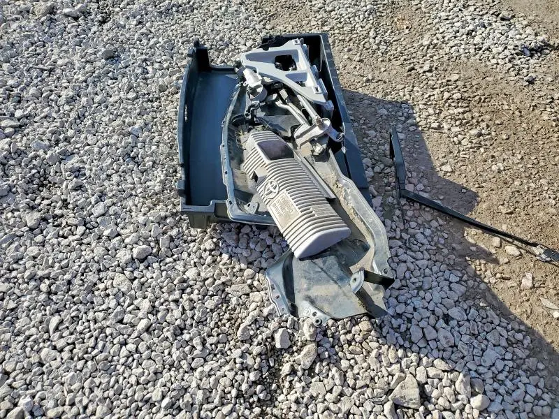 2014 TOYOTA PRIUS TWO  