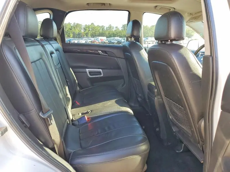 2014 CHEVROLET CAPTIVA LT  