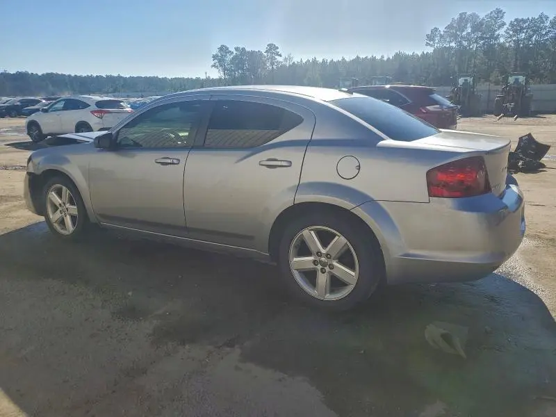 2013 DODGE AVENGER SE  