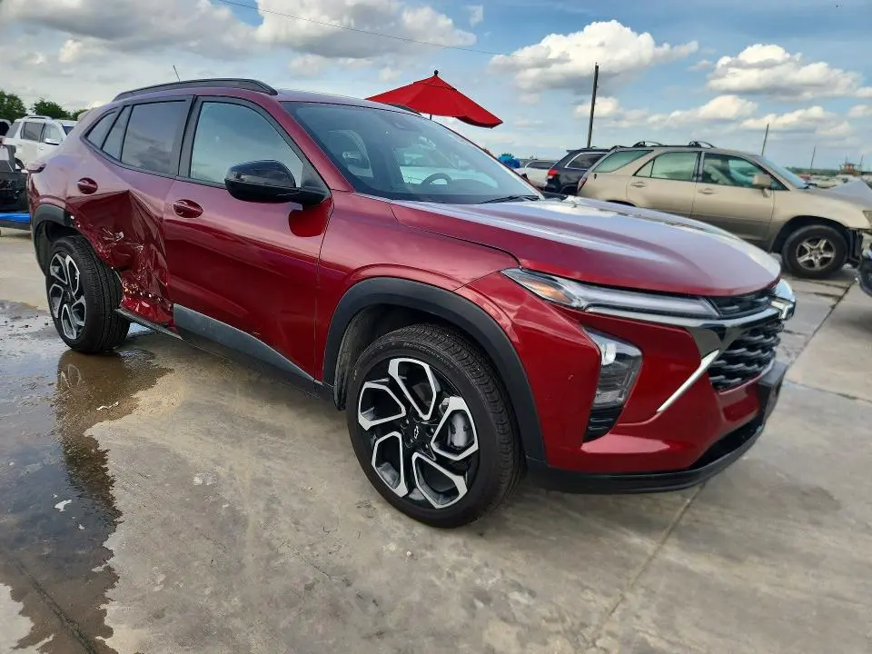 2025 CHEVROLET TRAX 2RS  