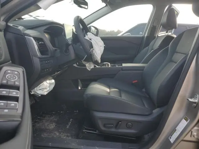 2025 NISSAN ROGUE SL  