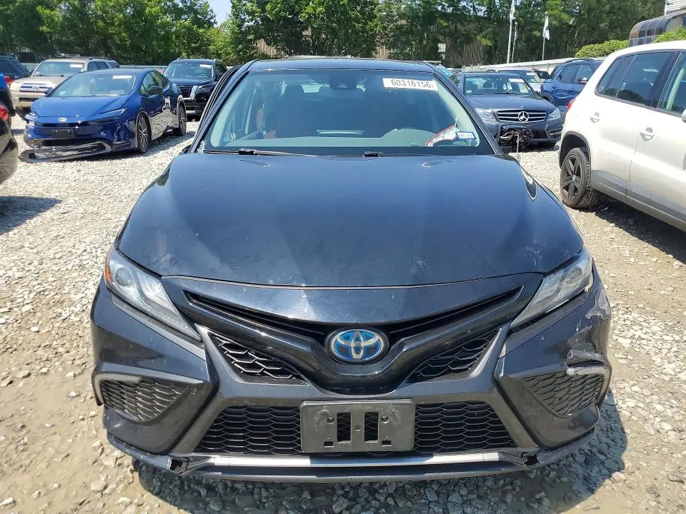 2022 TOYOTA CAMRY XSE  