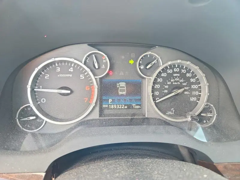 2017 TOYOTA TUNDRA CREWMAX LIMITED  