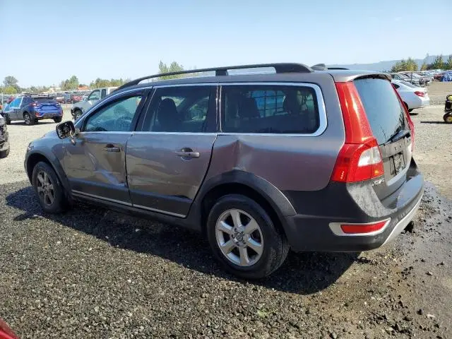 2011 VOLVO XC70 3.2  