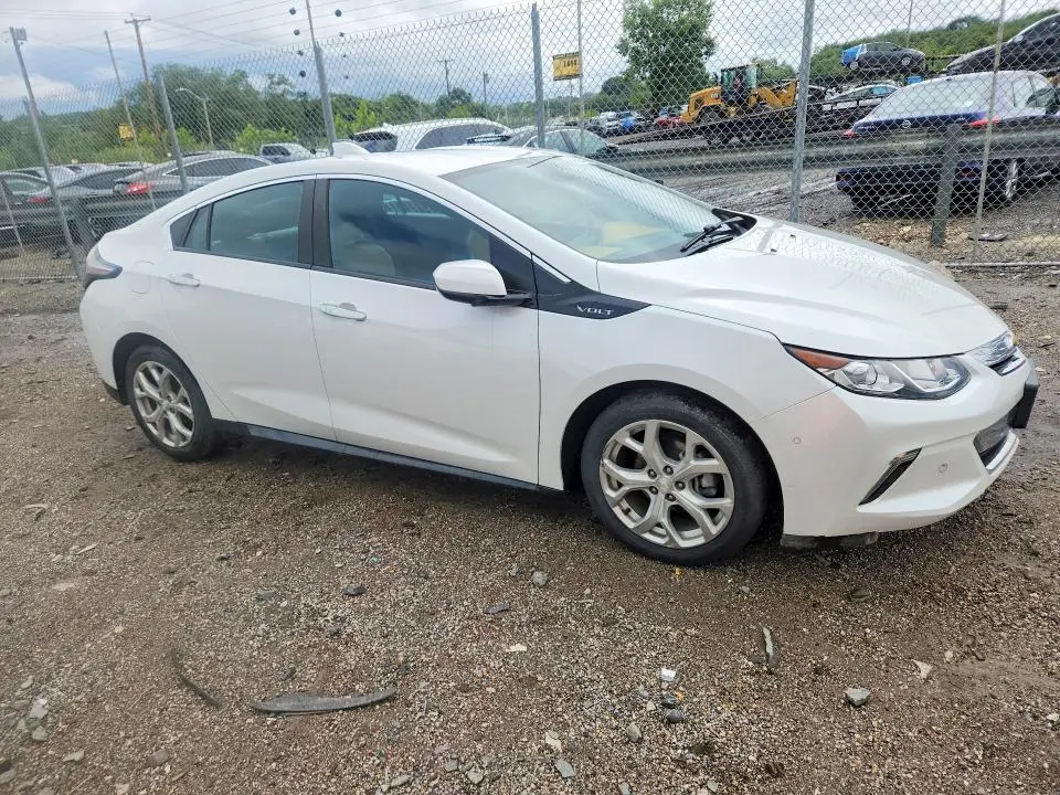 2016 CHEVROLET VOLT LTZ  