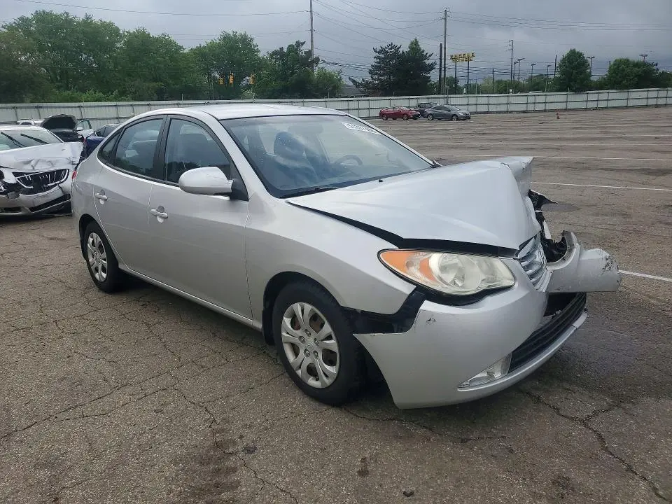 2010 HYUNDAI ELANTRA GLS  