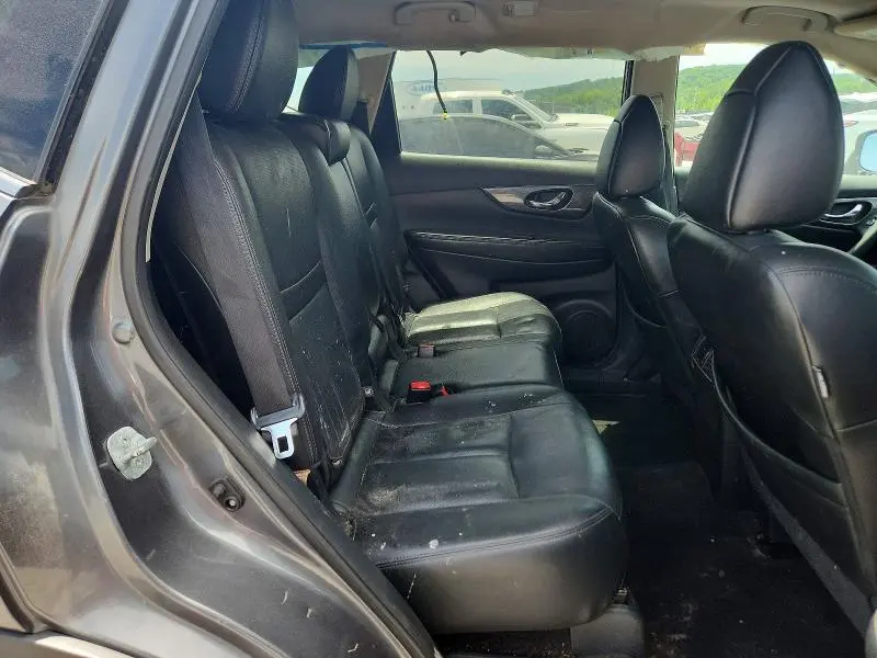 2016 NISSAN ROGUE SL  