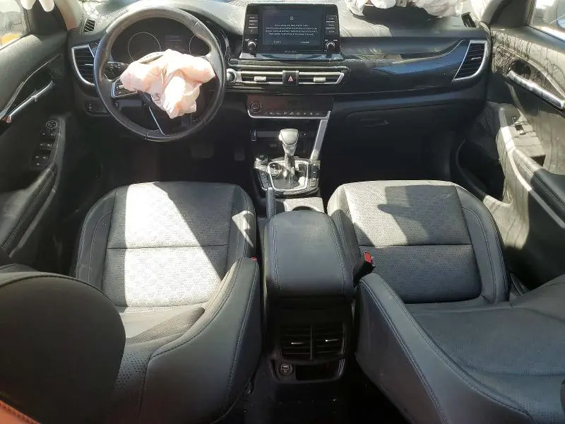 2021 KIA SELTOS EX  