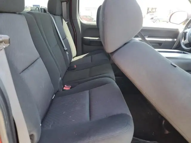 2010 CHEVROLET SILVERADO C1500 LT  