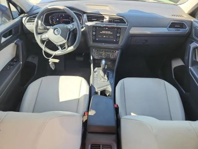 2020 VOLKSWAGEN TIGUAN SE  