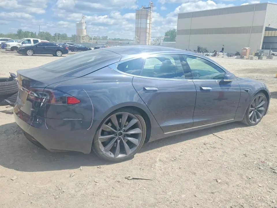2016 TESLA MODEL S   
