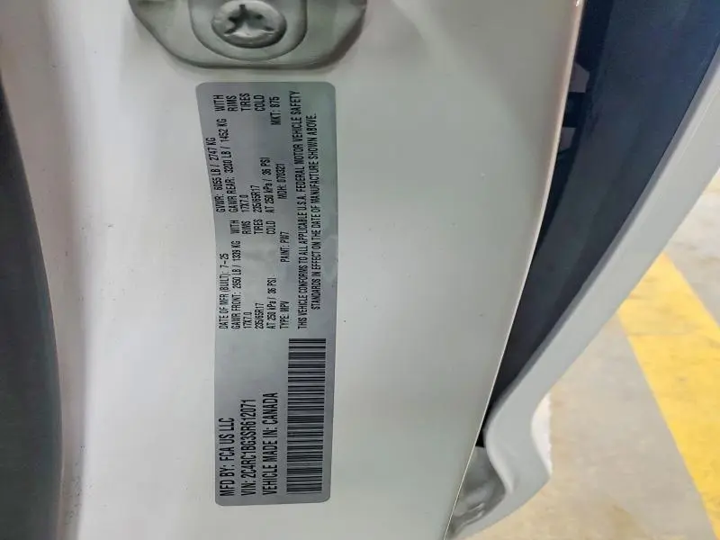 2025 CHRYSLER PACIFICA SELECT  