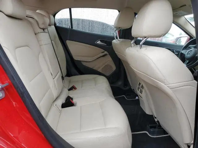 2019 MERCEDES-BENZ GLA 250  