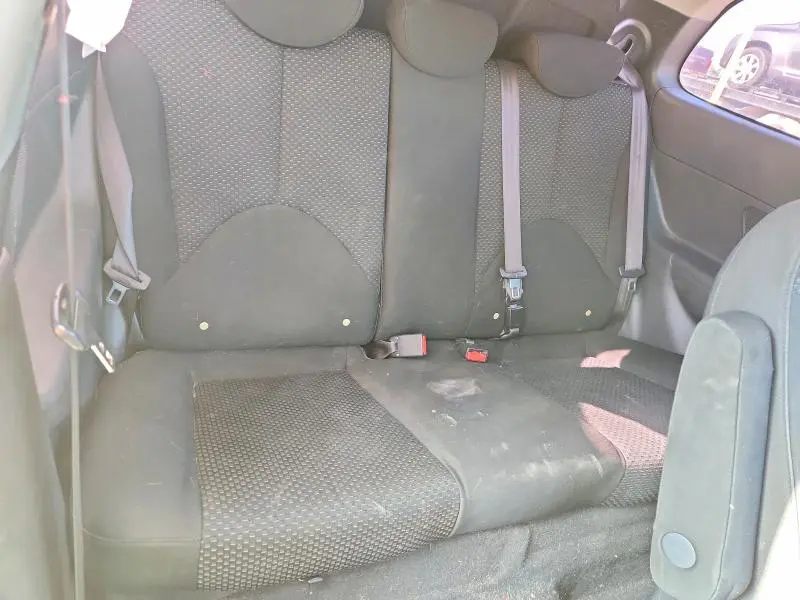 2010 HYUNDAI ACCENT GS  
