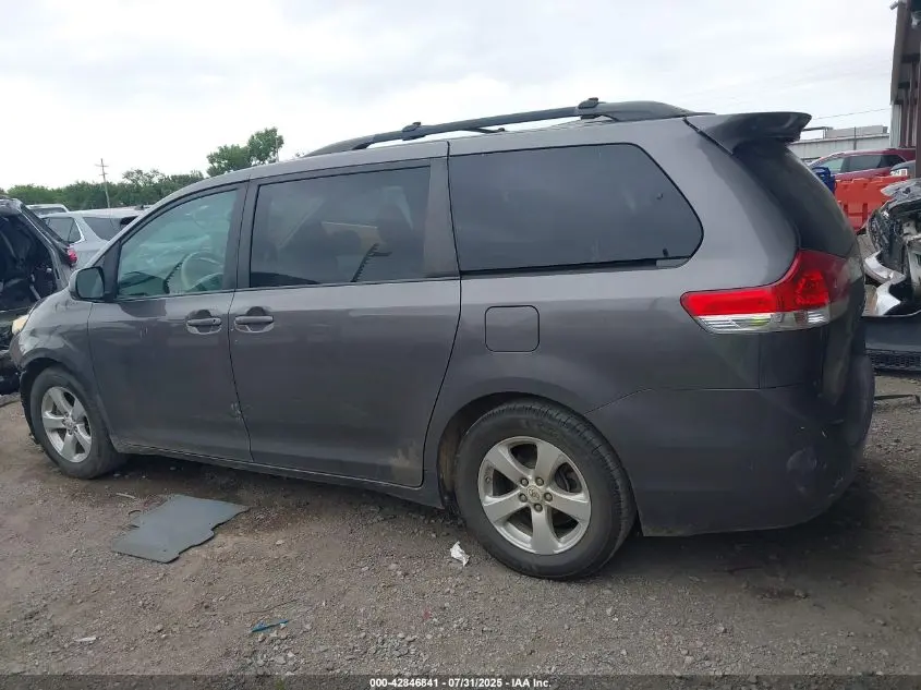 2012 TOYOTA SIENNA LE V6 8 PASSENGER