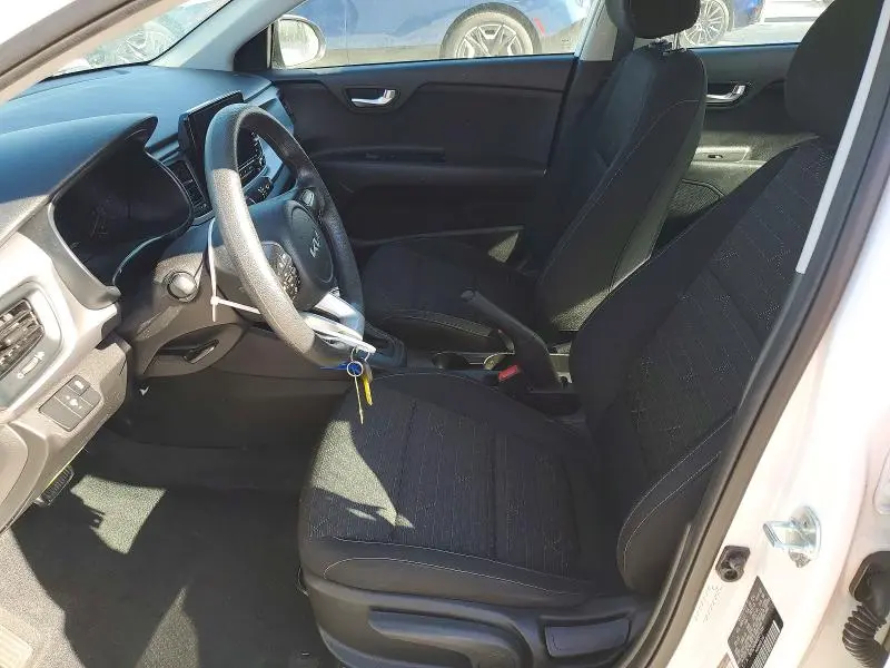 2022 KIA RIO LX  