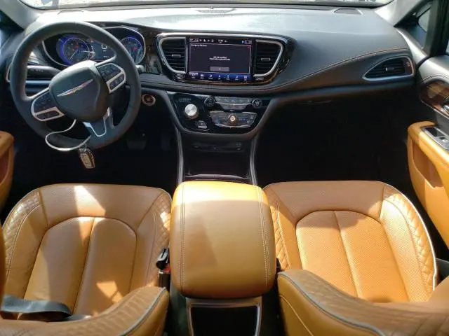 2022 CHRYSLER PACIFICA P