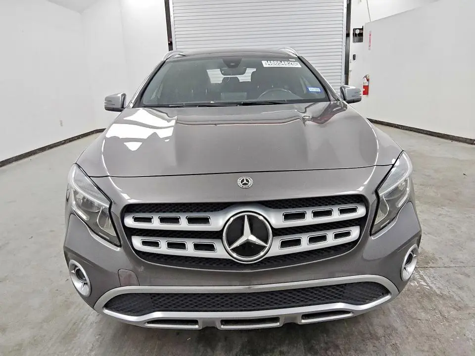 2020 MERCEDES-BENZ GLA 250  